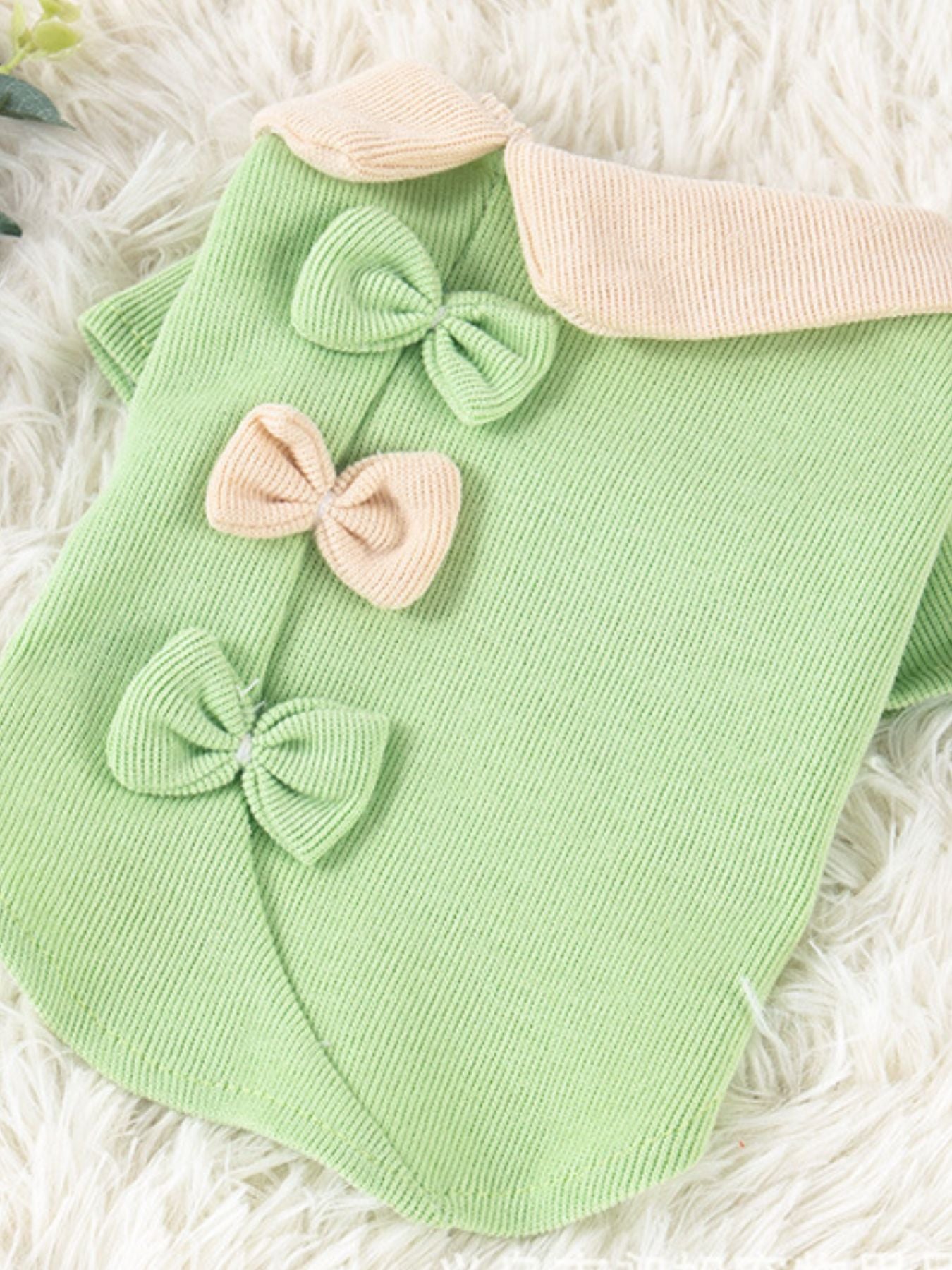 Light green bow-accent pet top, soft structured polyester shirt for dogs and cats