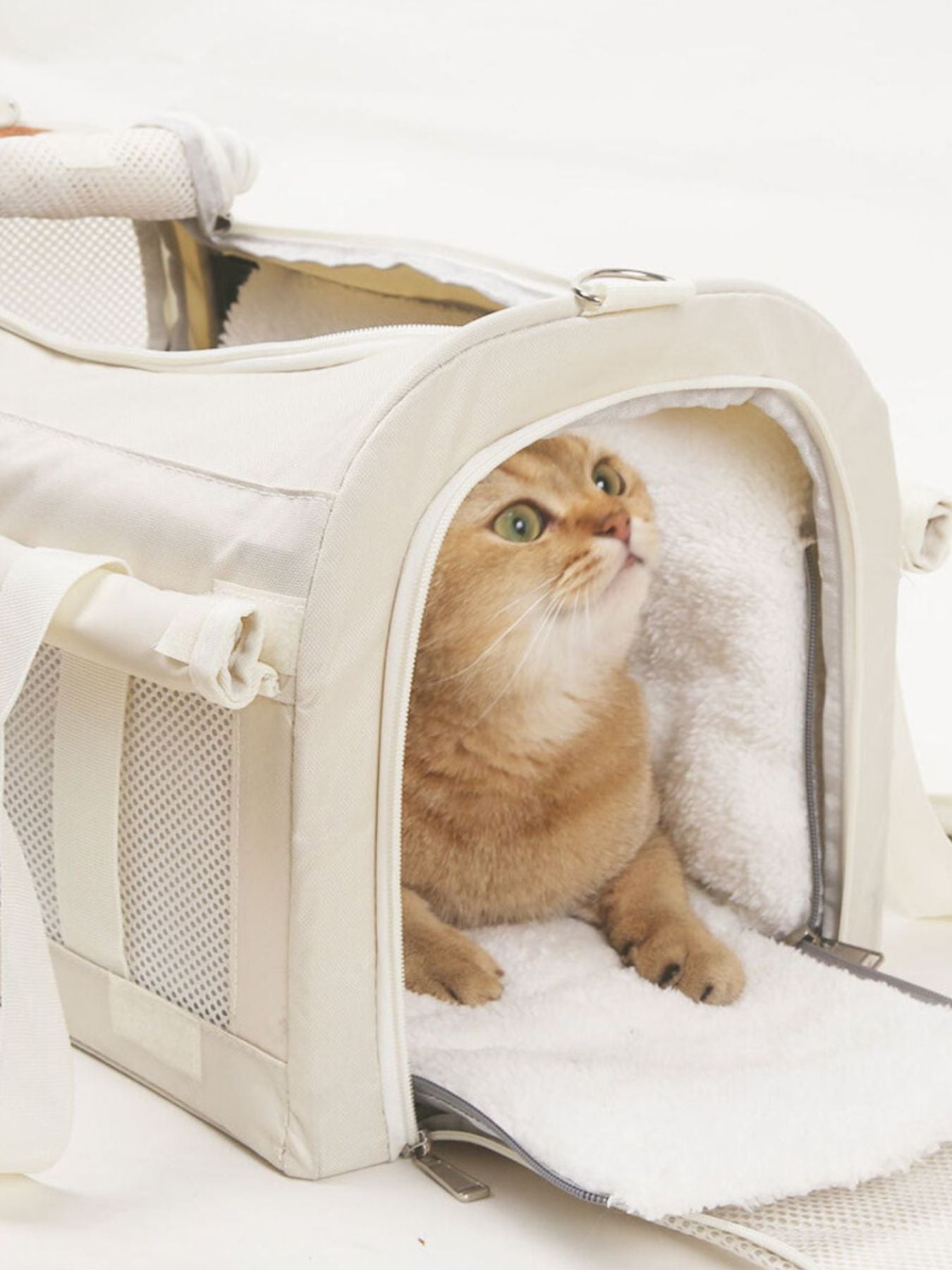 Breathable Polyester Pet Carrier Bag with Shoulder Strap – view 2