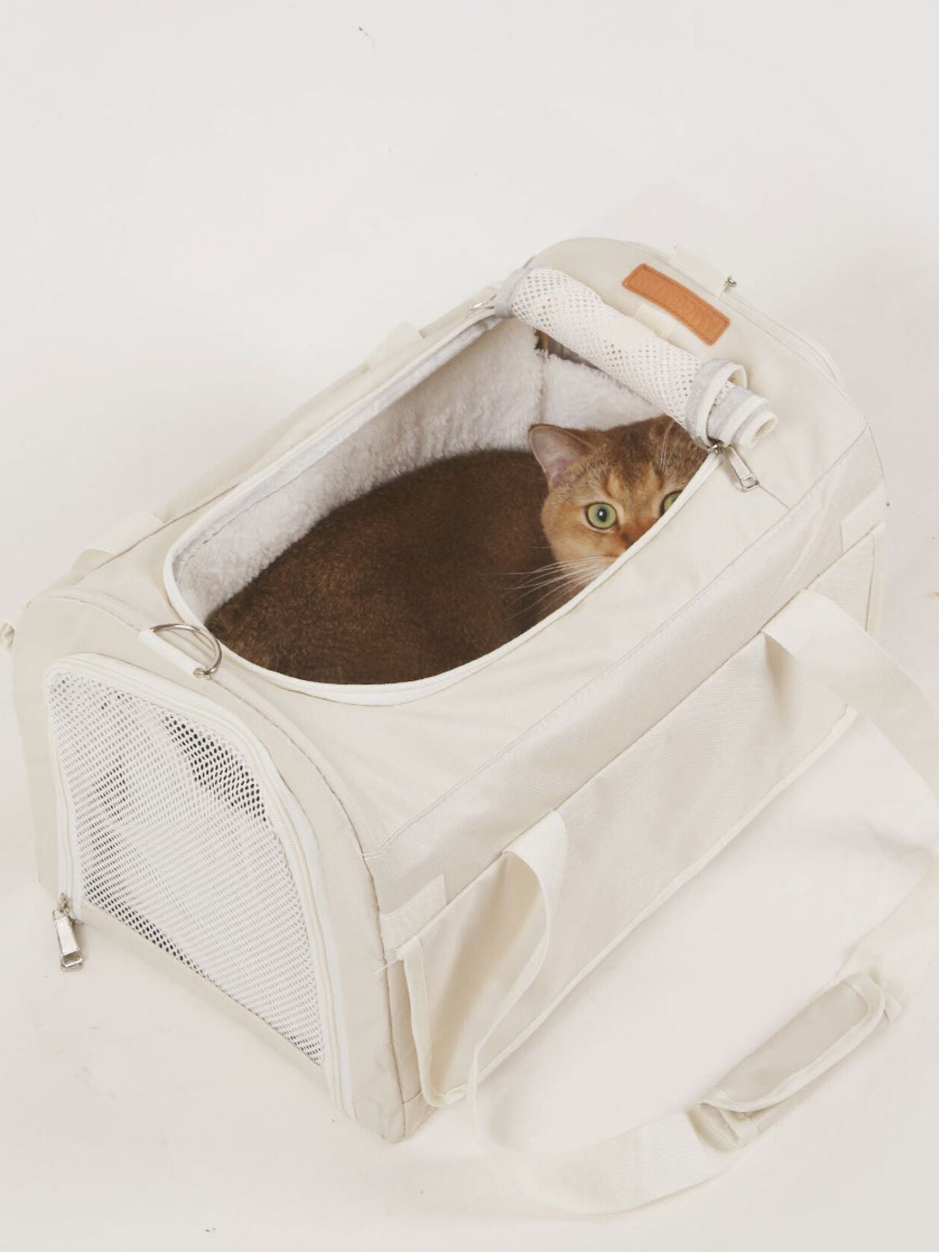 Breathable Polyester Pet Carrier Bag with Shoulder Strap – view 4