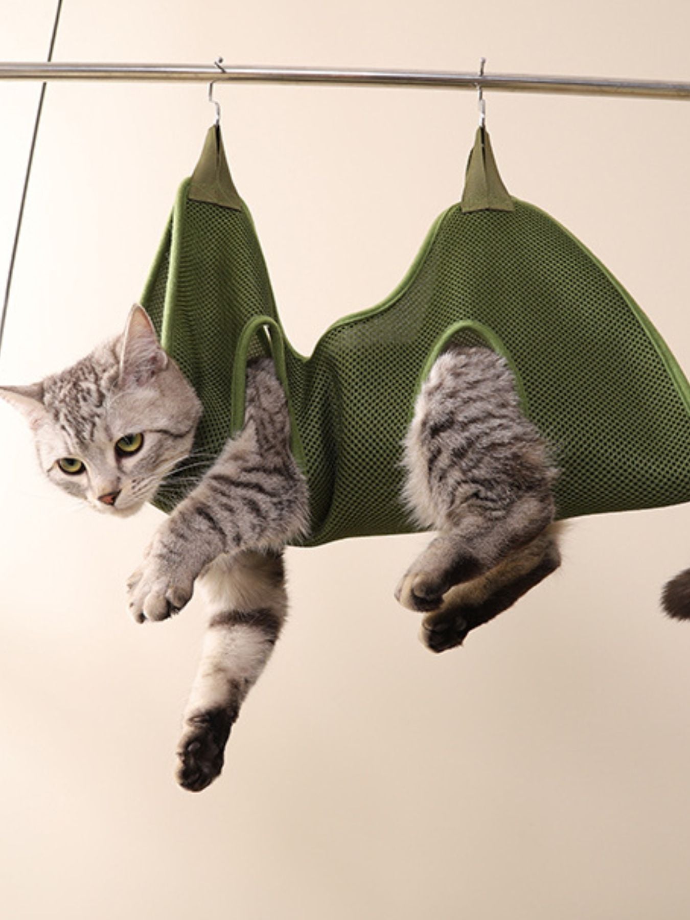 Breathable Polyester Pet Grooming Hammock for Showering – view 7