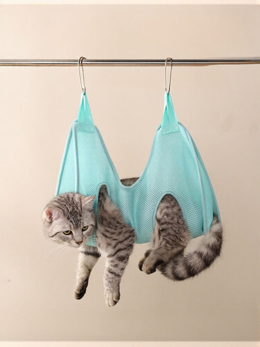 Breathable polyester pet grooming hammock for showering for dogs and cats