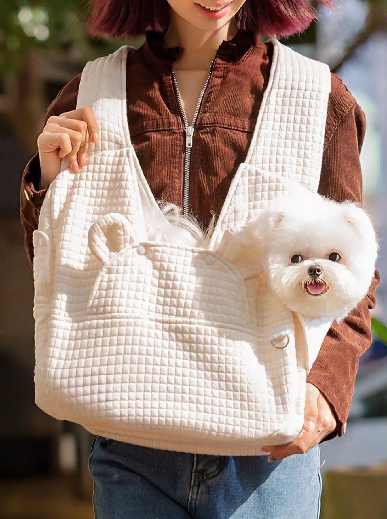 Comfortable quilted cotton hands-free pet carrier sling bag for cats and dogs