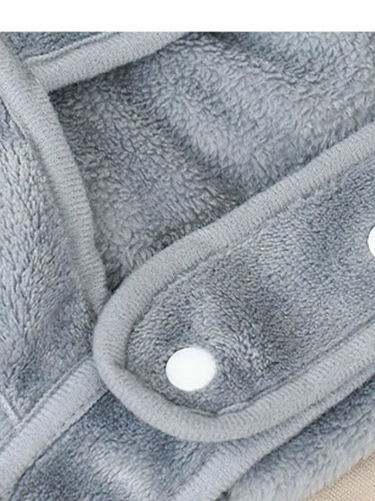 Cozy Hands-Free Pet Carrier Apron with Paw Holes – view 8