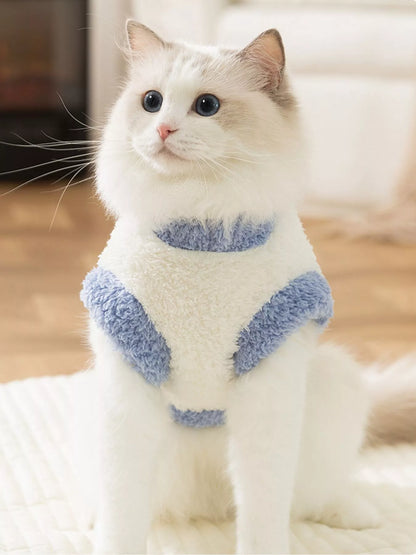 Cozy Plush Pet Sweater with Patch Detail – Warm Dog & Cat Knitwear – view 2