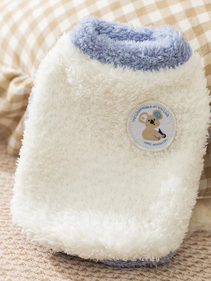 Cozy Plush Pet Sweater with Patch Detail – Warm Dog & Cat Knitwear – view 4