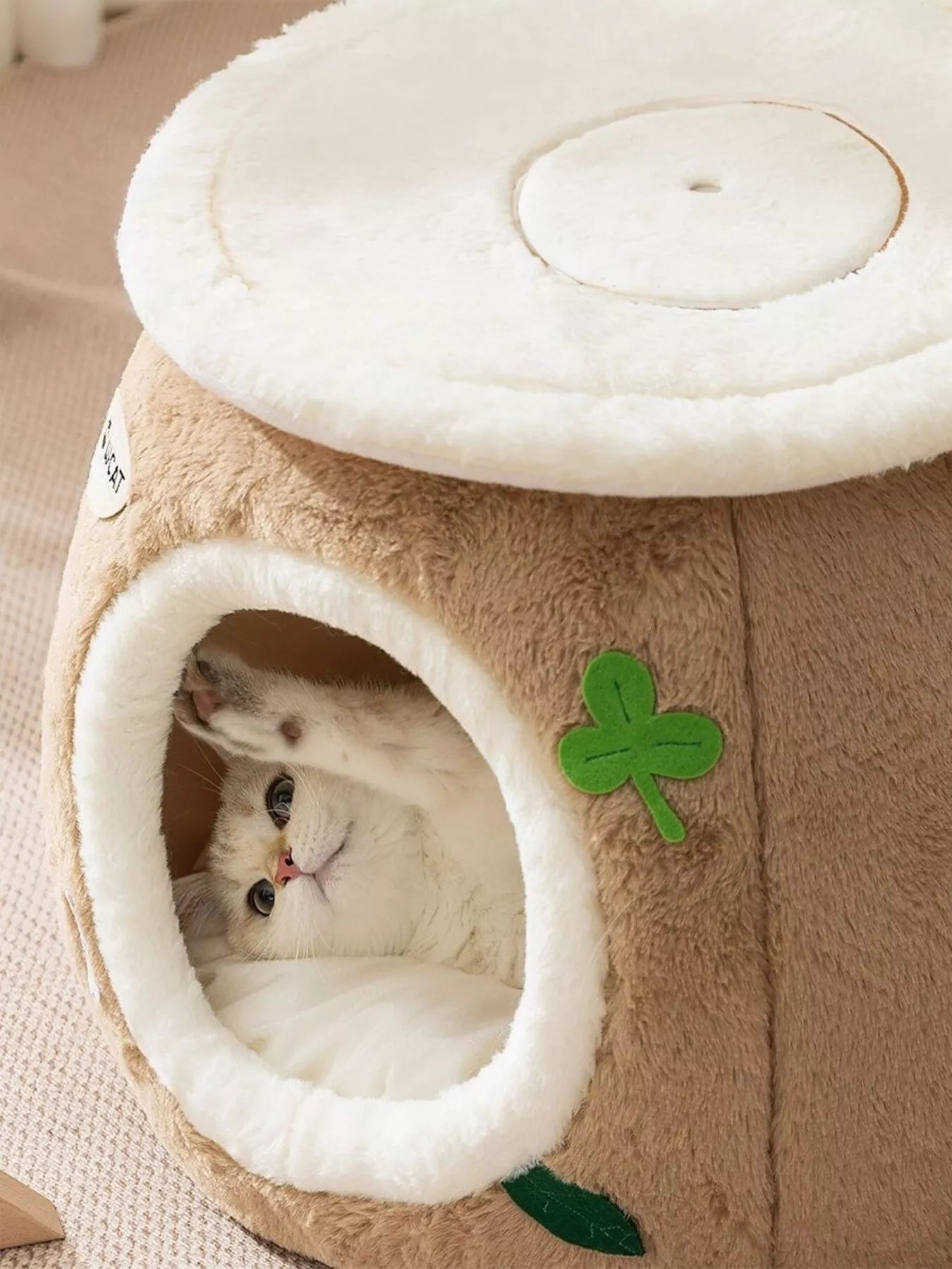 Cozy Tree Stump Polyester Pet Nest – Semi-Enclosed Novelty Bed for Cats & Dogs, S–L – view 5