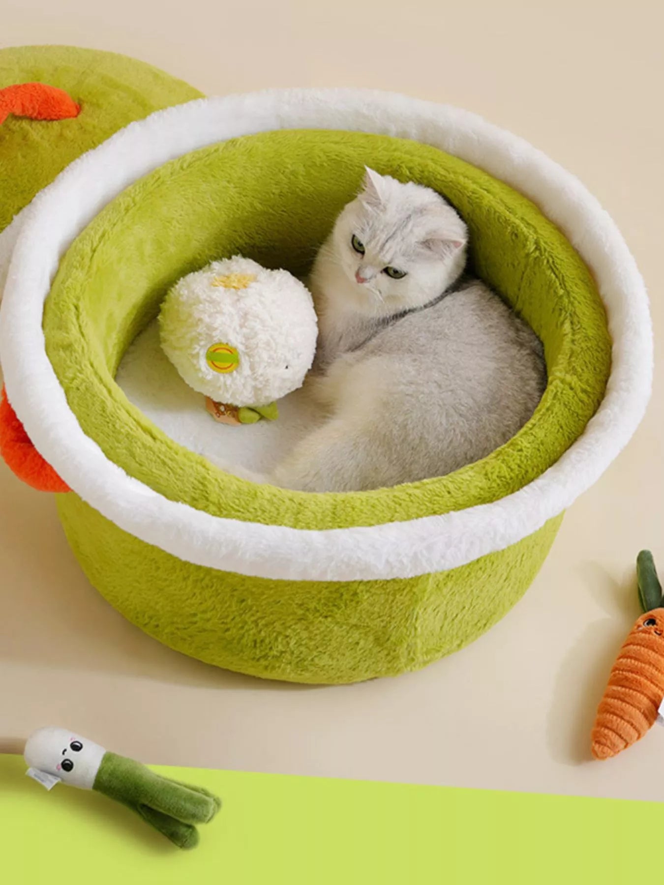 Cozy Warm Round Covered Semi-Enclosed Polyester Pet Nest – Foldable Bed for Cats & Dogs – view 3