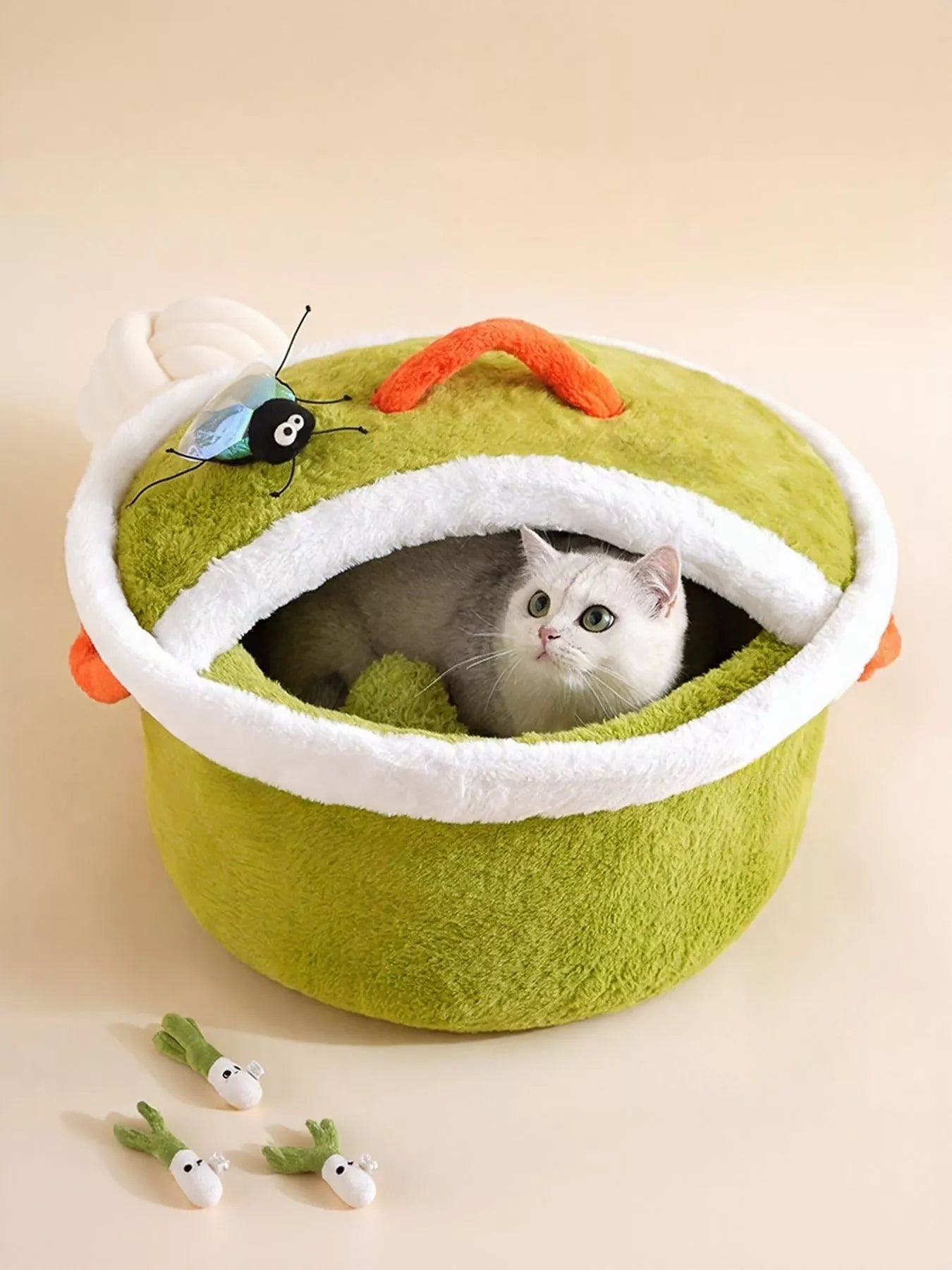 Cozy warm covered semi-enclosed foldable polyester pet nest bed for cats and dogs