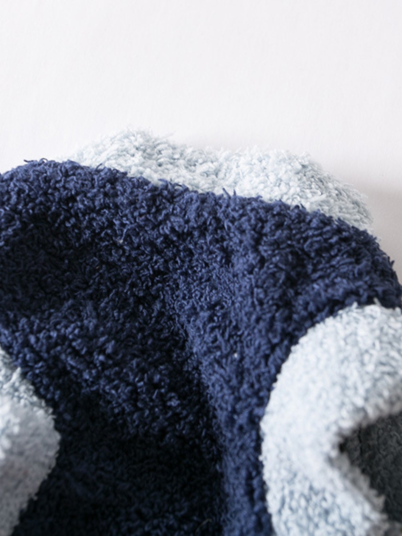 Fleece Pet Sweater with Button Detail – Cozy Dog & Cat Winter Knitwear – view 8