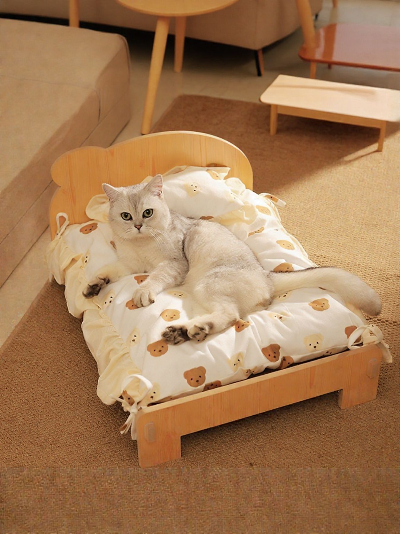 Foldable wooden elevated raised pet bed for dogs and cats