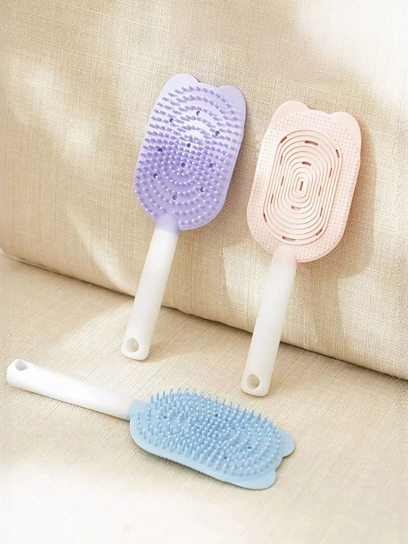 Gentle Silicone Pet Hair Remover Brush – ABS Grooming Brush for Dogs & Cats – view 11