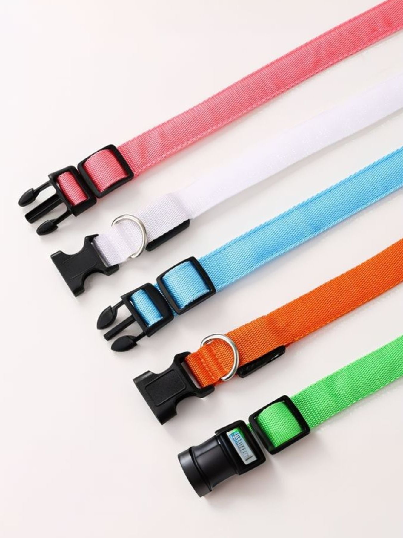 LED Glowing Pet Collar for Night Safety – Rechargeable Light-Up Dog & Cat Collar – view 2