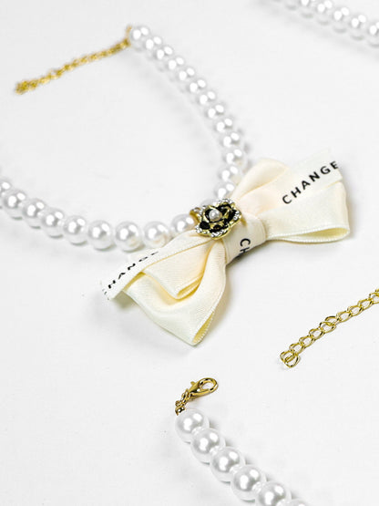 Pearl Bow-Knot Pet Necklace – Elegant Jewelry Accessory for Dogs & Cats – view 4