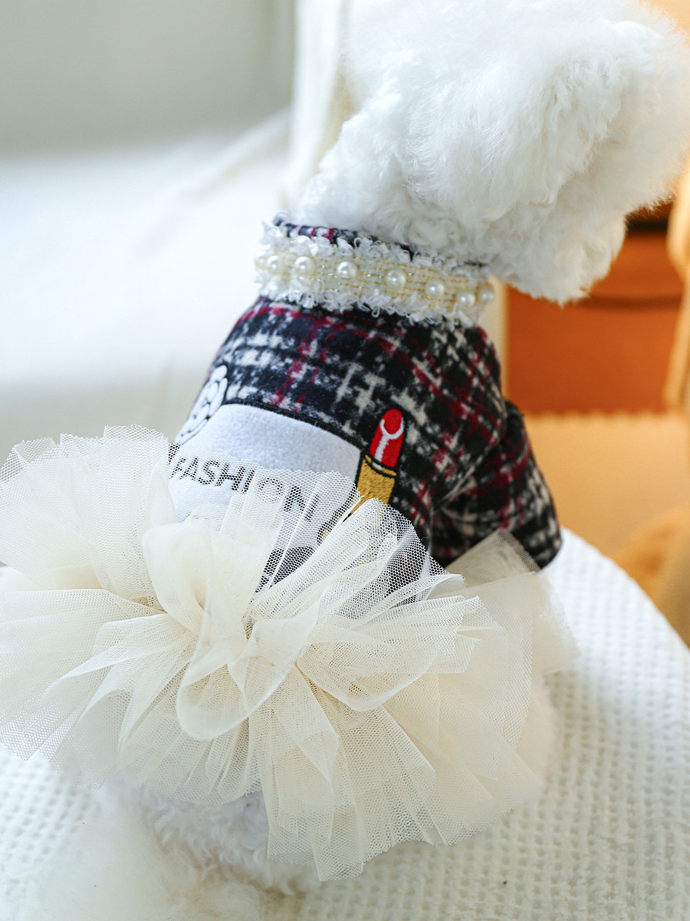 Pearl Collar Ruffled Lace Pet Dress – Elegant Polyester Dress for Dogs & Cats – view 9