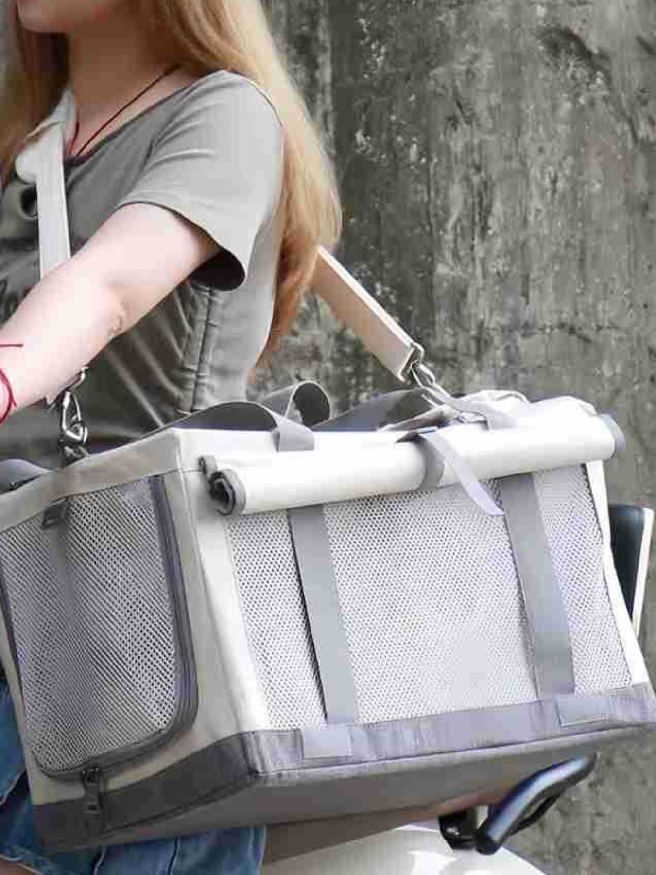 Portable Breathable Polyester Pet Carrier Bag – Medium Travel Bag for Dogs & Cats – view 5