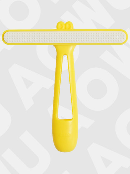 Portable Plastic Pet Hair Remover Brush – Lightweight Grooming Brush for Dogs & Cats – view 13