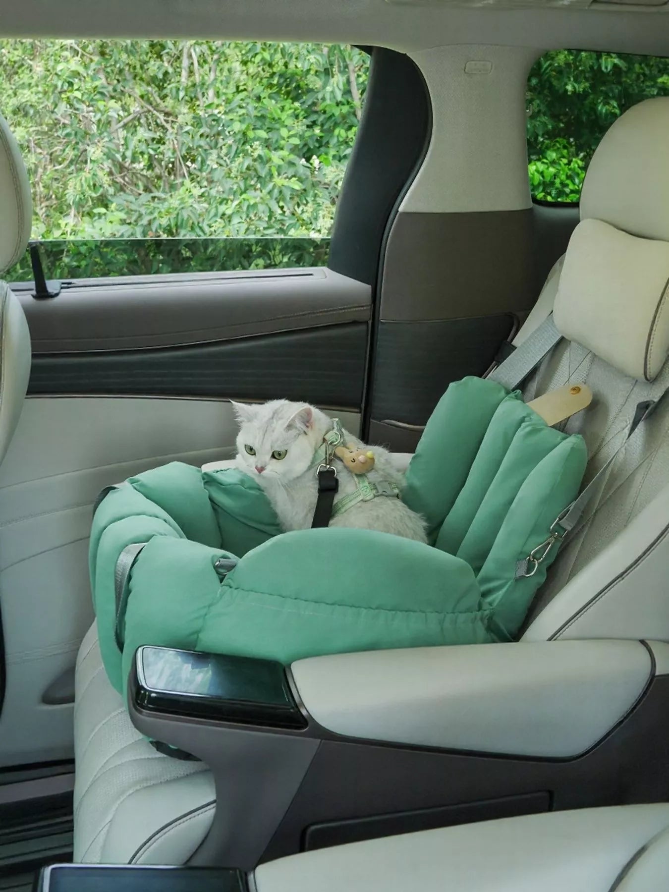 Portable Polyester Pet Car Seat Nest Bed – view 2