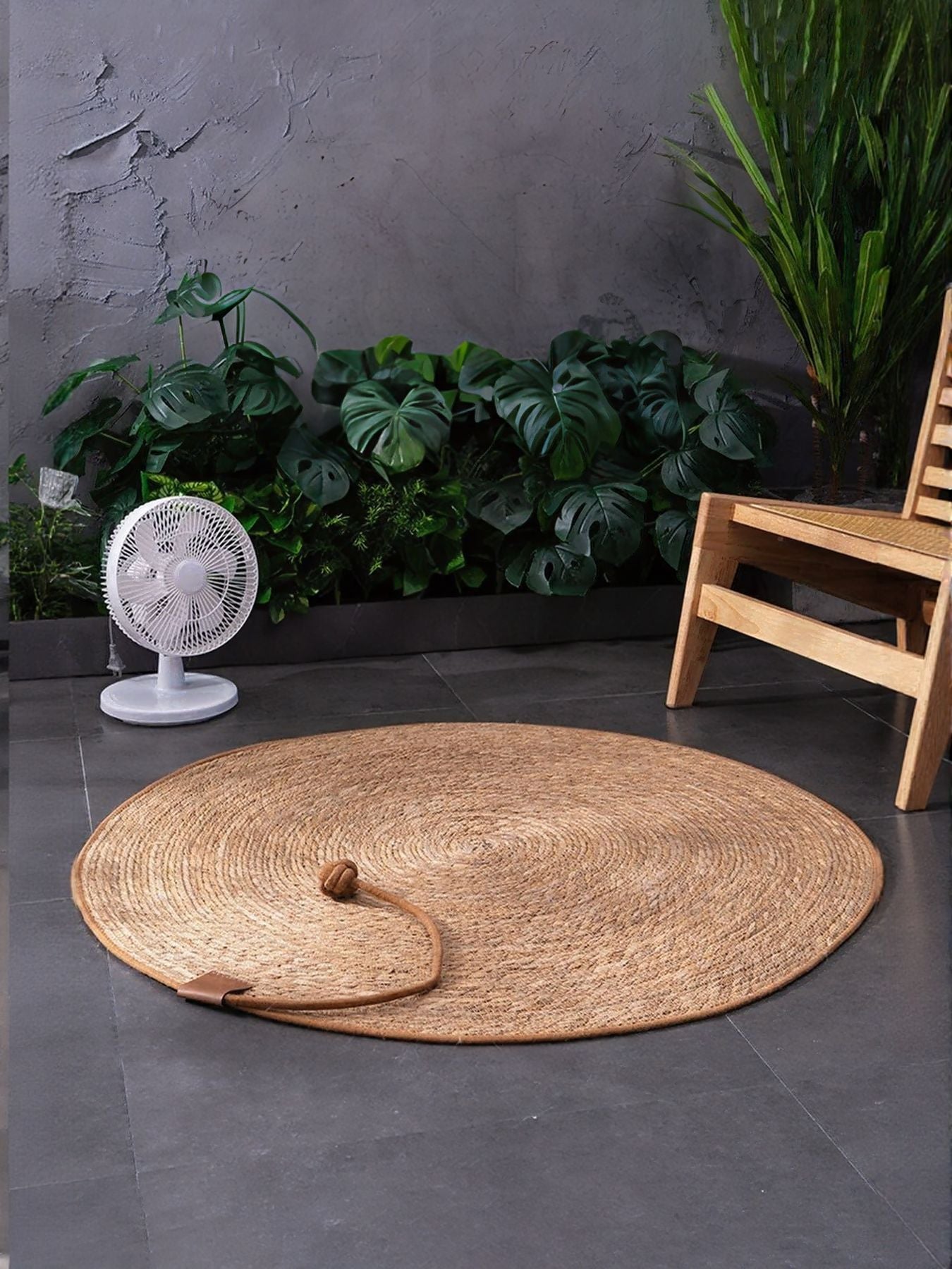 Round Braided Natural Pet Mat – view 4