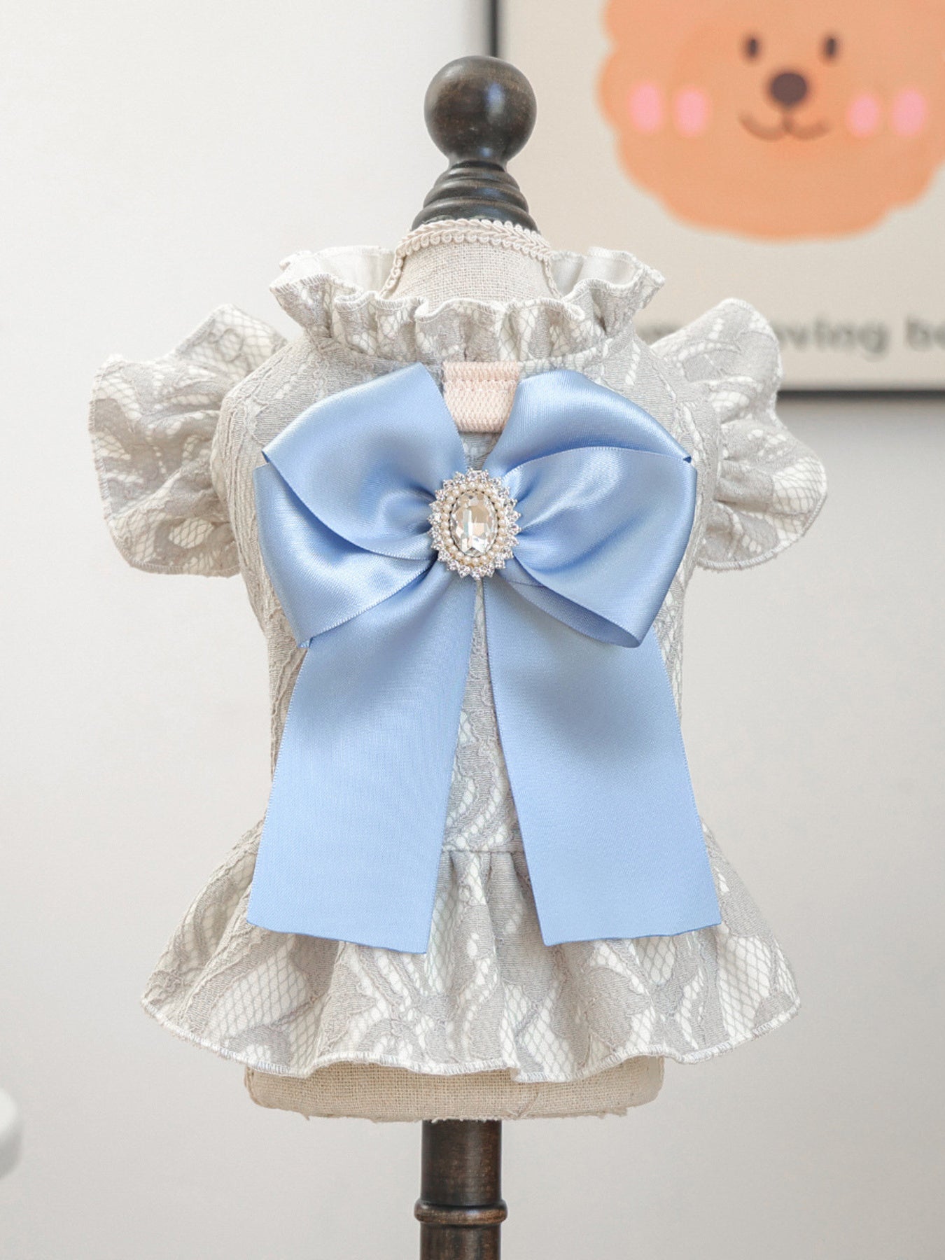 Ruffled Lace Bow Pet Dress – Elegant Polyester Party Dress for Dogs & Cats – view 6