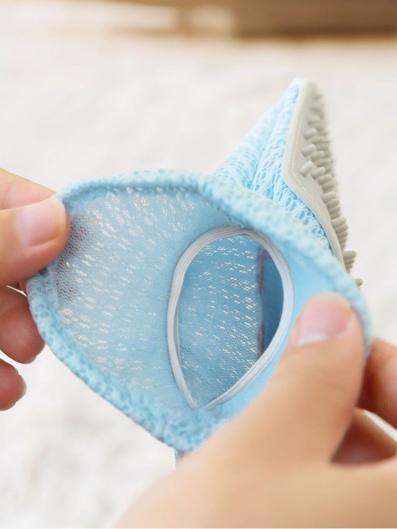 Silicone Touch Pet Hair Remover Grooming Glove – view 8